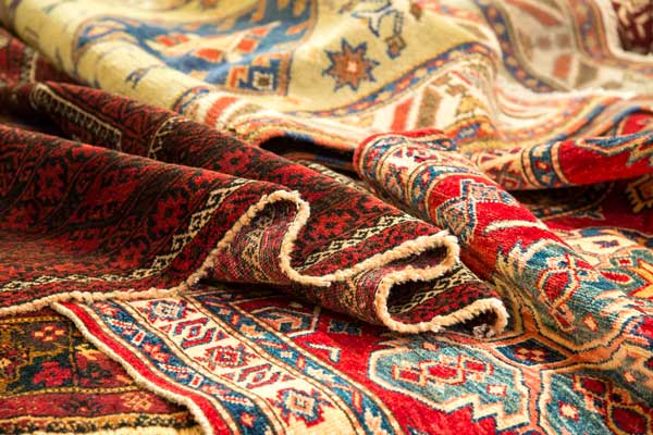 Persian rugs, varioius sizes and colours